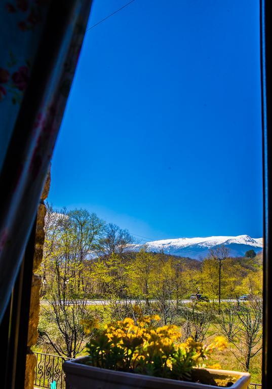 Archontiko Emmanouilidi Suites Káto Loutrákion エクステリア 写真