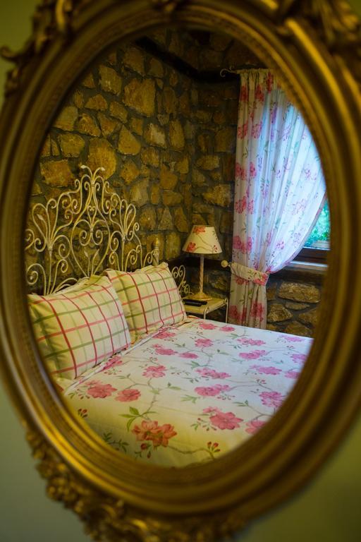 Archontiko Emmanouilidi Suites Káto Loutrákion エクステリア 写真